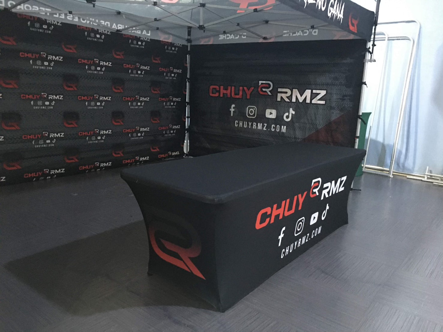 10x15 Tent Setup
