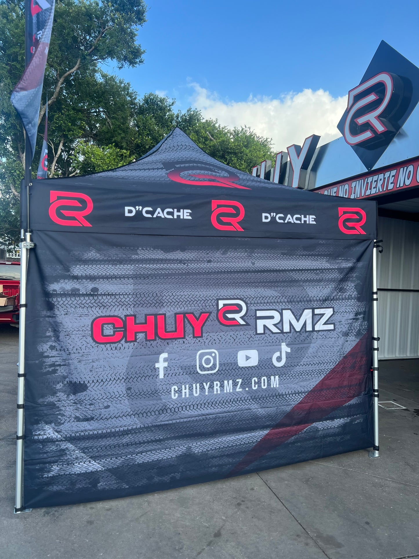 10x15 Tent Setup
